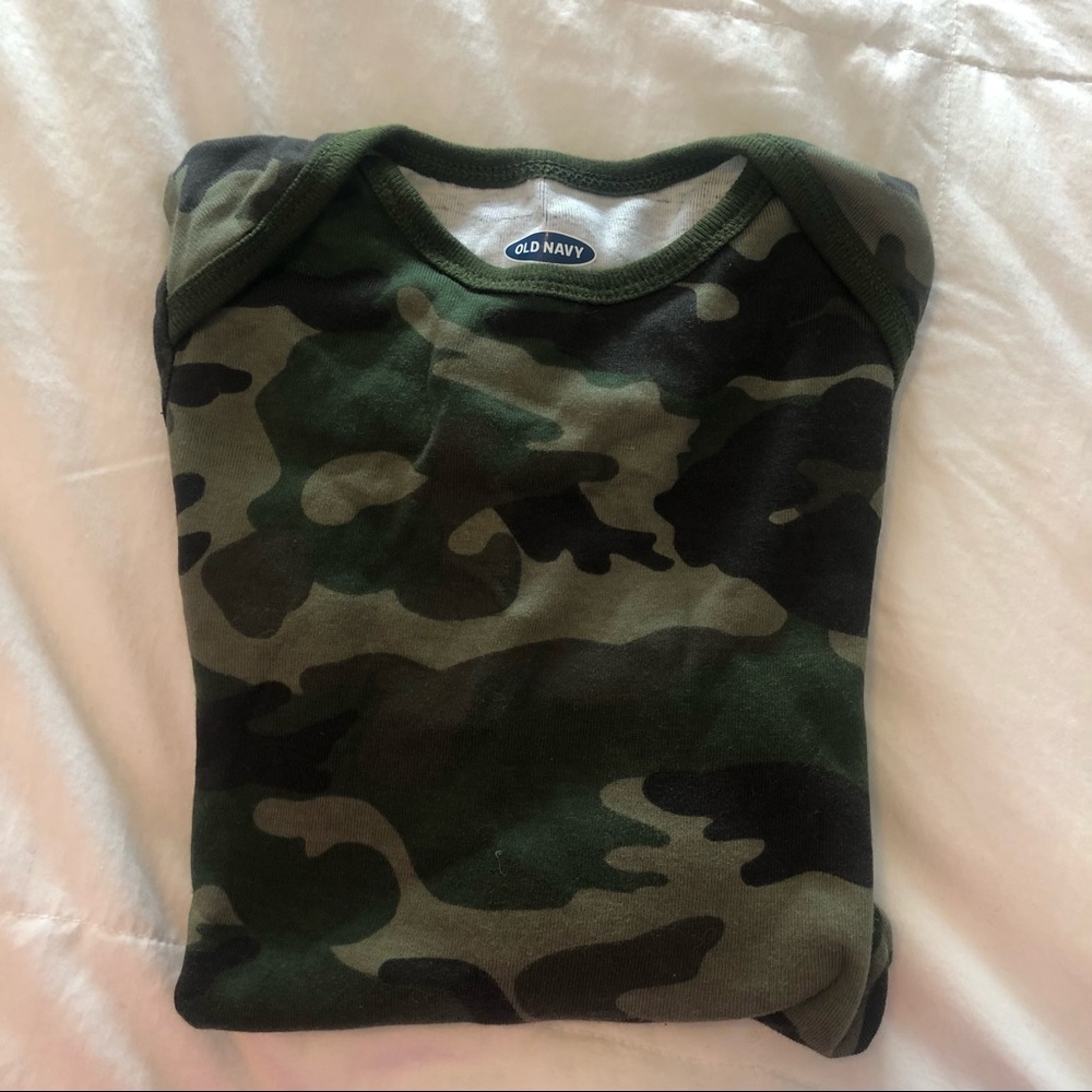 Body old navy 18-24 months